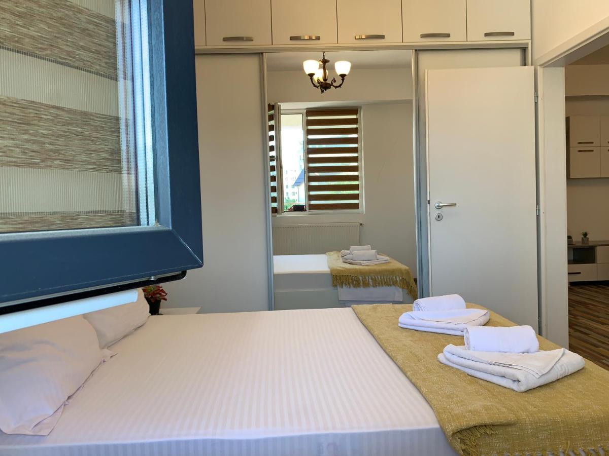 Studios & Apartments Palas By Glam Apartments ياش المظهر الخارجي الصورة