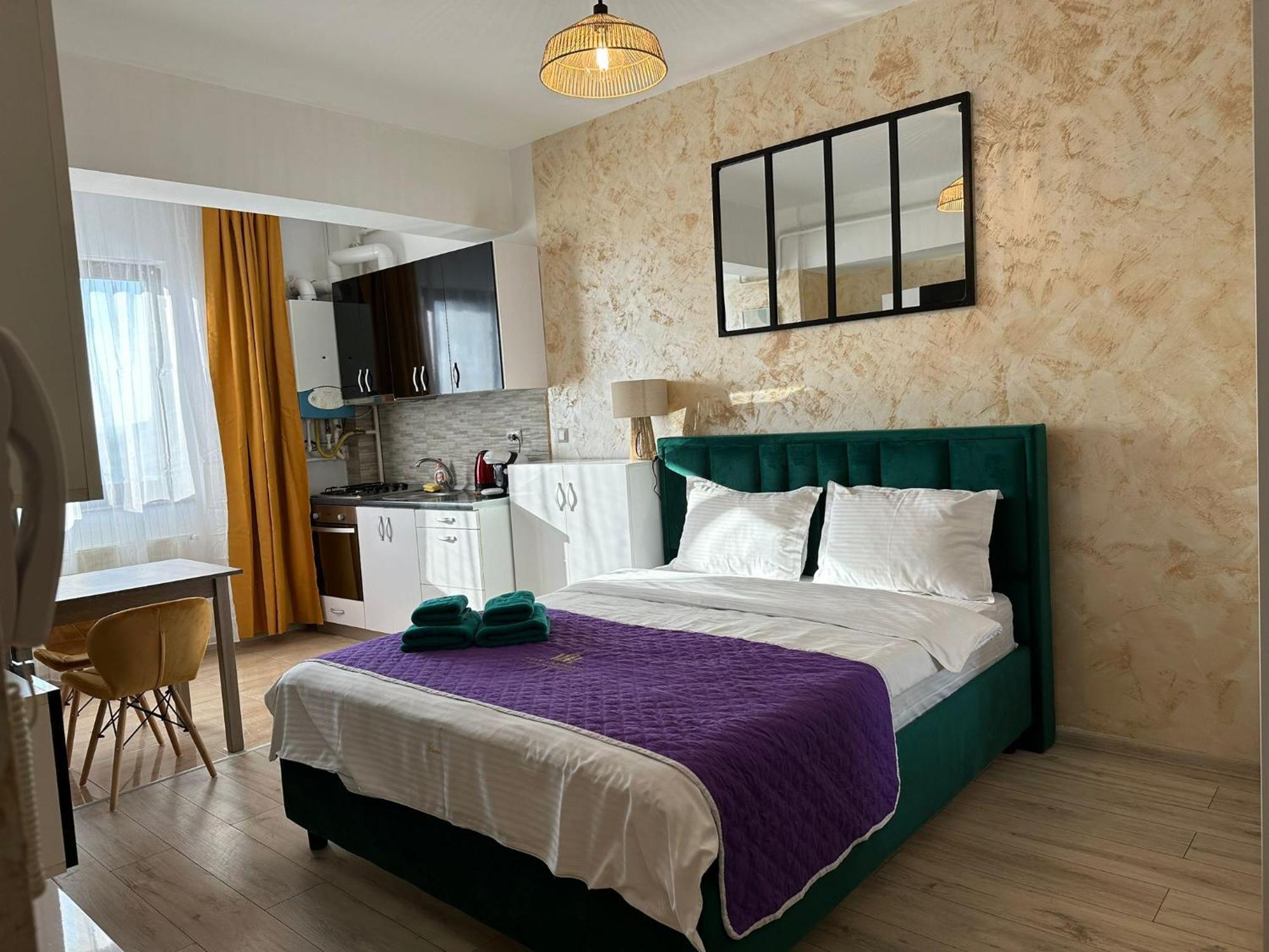 Studios & Apartments Palas By Glam Apartments ياش المظهر الخارجي الصورة