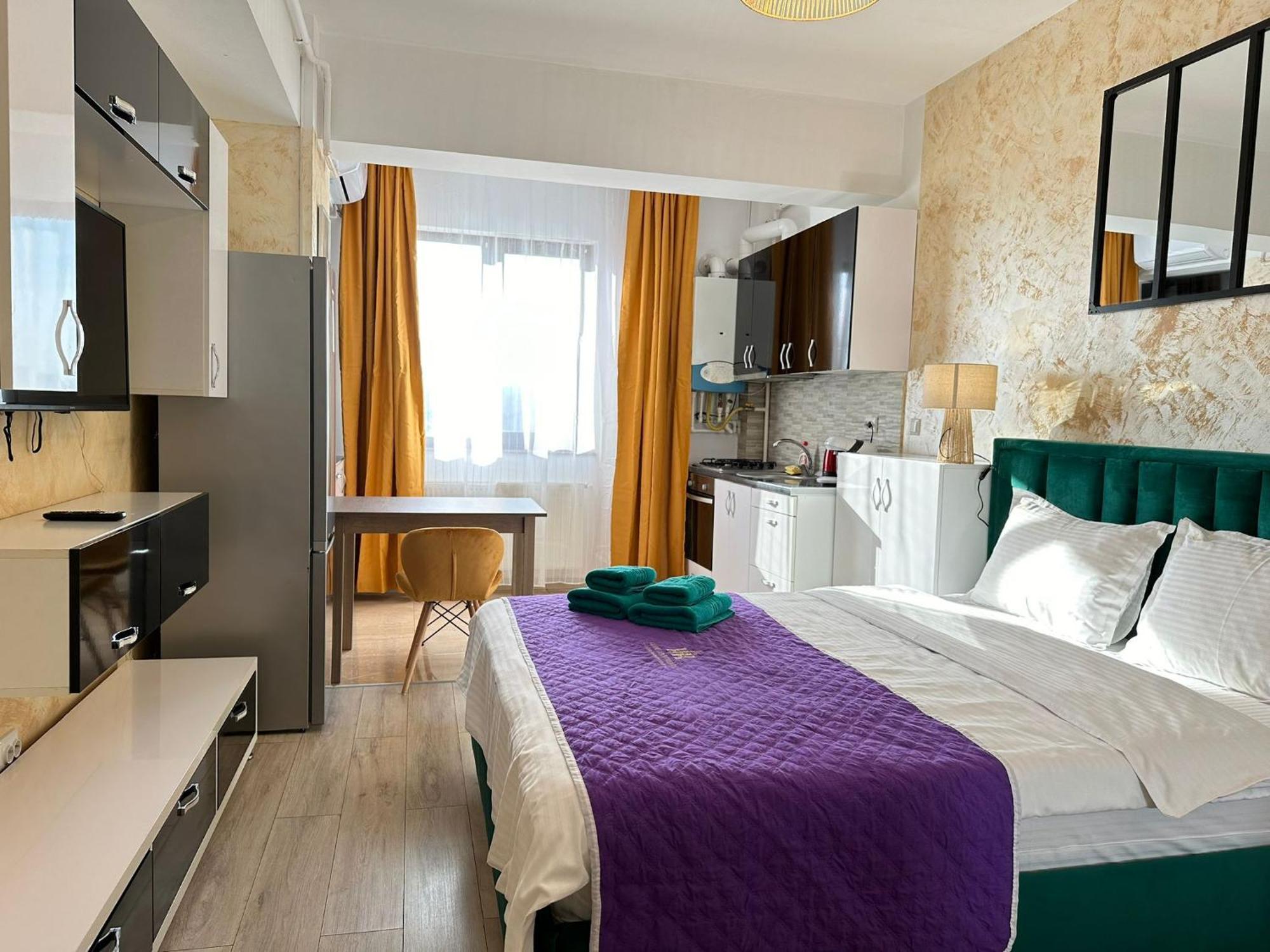 Studios & Apartments Palas By Glam Apartments ياش المظهر الخارجي الصورة