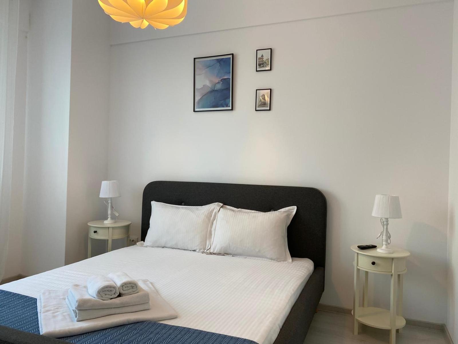 Studios & Apartments Palas By Glam Apartments ياش المظهر الخارجي الصورة