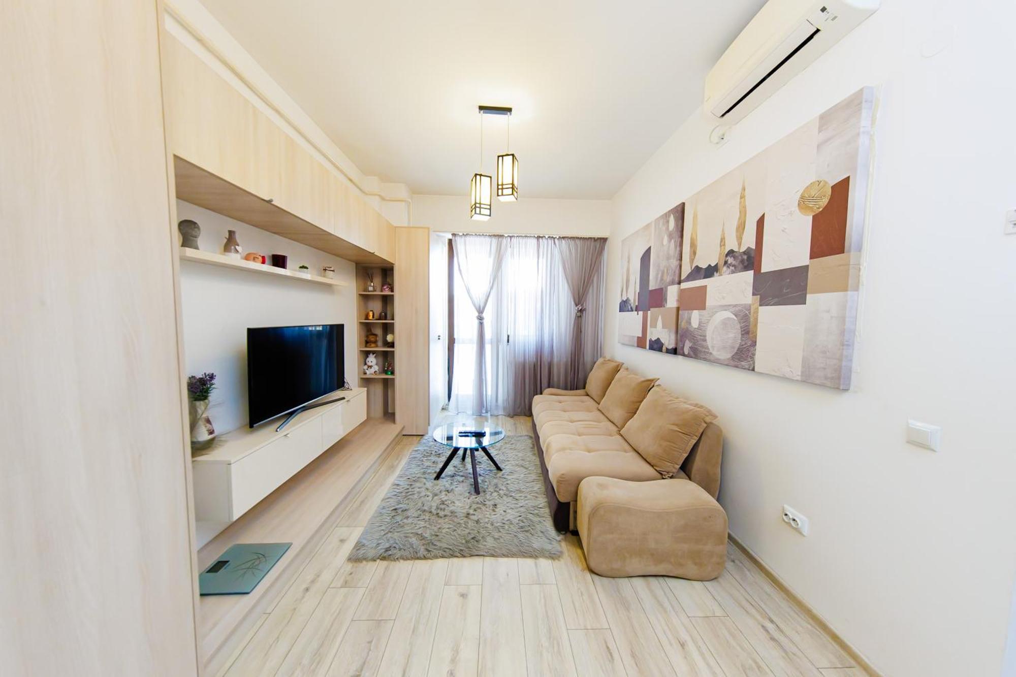 Studios & Apartments Palas By Glam Apartments ياش المظهر الخارجي الصورة