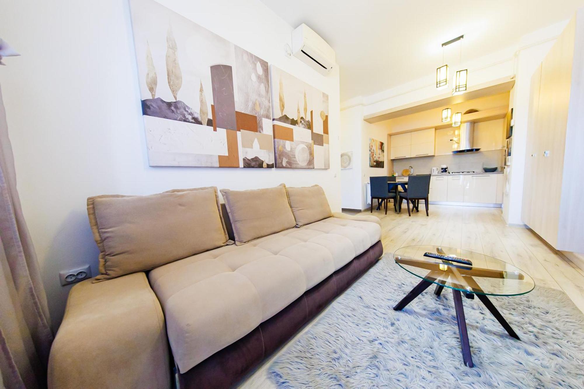 Studios & Apartments Palas By Glam Apartments ياش المظهر الخارجي الصورة